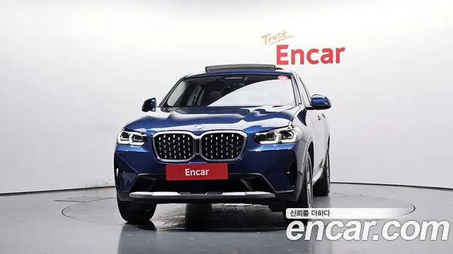 BMW X4 2021 thumb 3