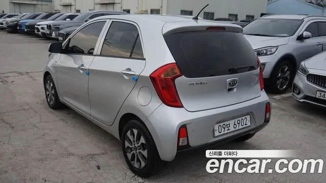 Kia Morning 2015 thumb 8
