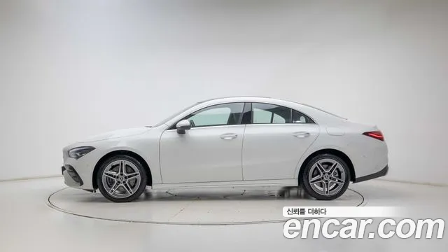 Mercedes-Benz CLA 2026 thumb 8