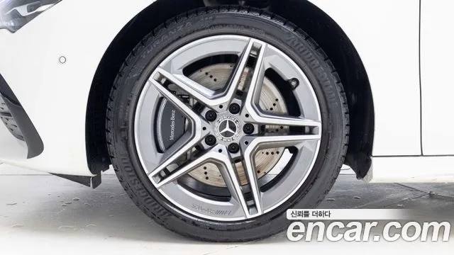 Mercedes-Benz CLA 2026 thumb 5