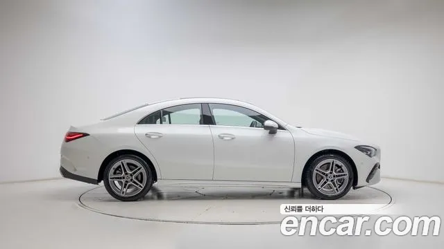 Mercedes-Benz CLA 2026 thumb 9