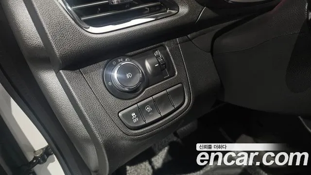 Chevrolet Spark 2016 thumb 12