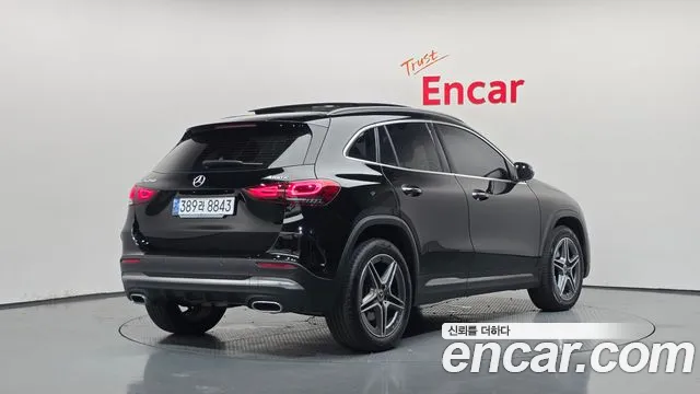 Mercedes-Benz A-Класс 2023 thumb 2