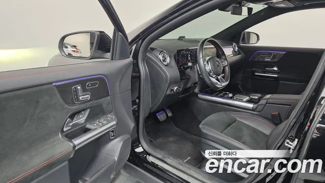 Mercedes-Benz A-Класс 2023 thumb 10