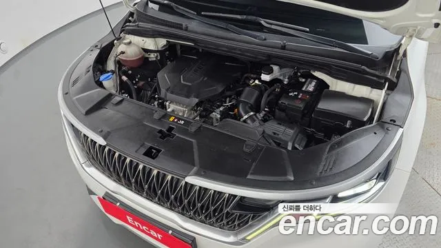 Kia Carnival 2021 thumb 6