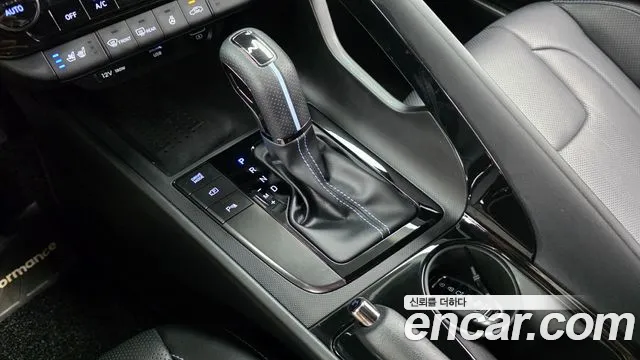 Hyundai Avante 2021 thumb 9
