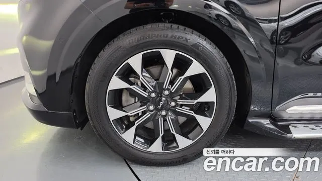 Kia Carnival 2022 thumb 5