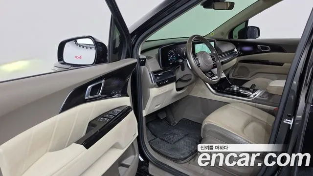 Kia Carnival 2022 thumb 10