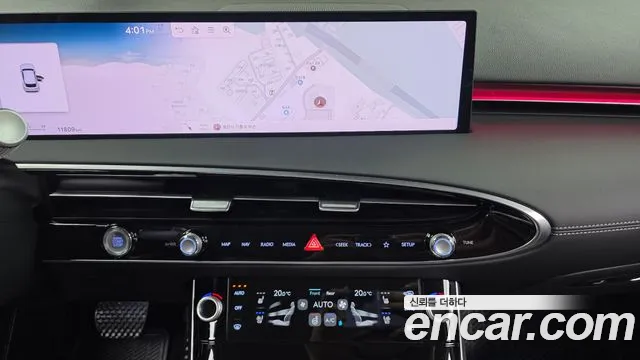 Genesis GV70 2025 thumb 12