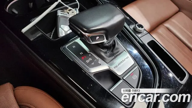 Audi A5 2021 thumb 9