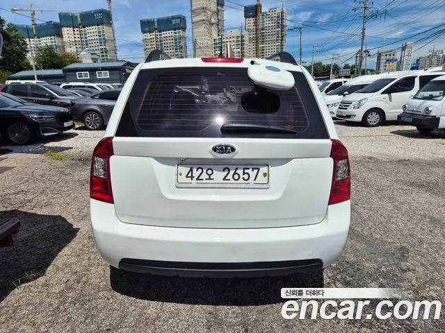Kia Carens 2008 thumb 3