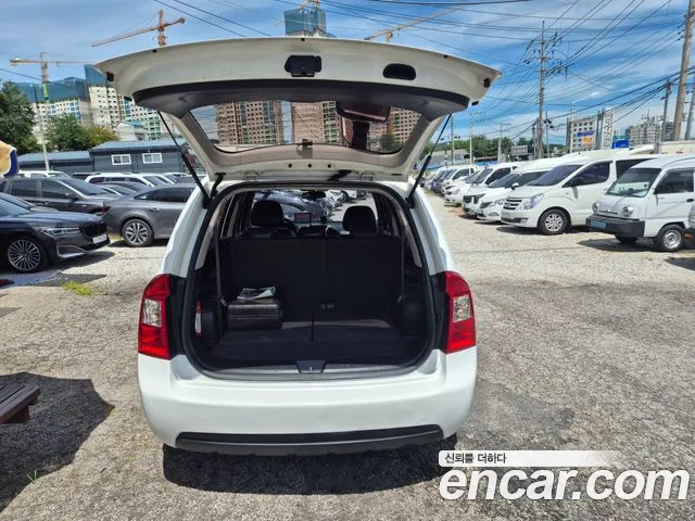 Kia Carens 2008 thumb 5