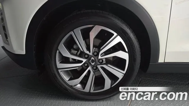 KGM Tivoli 2019 thumb 5
