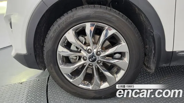Kia Sorento 2018 thumb 5