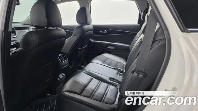 Kia Sorento 2018 thumb 11