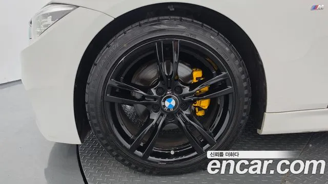 BMW 3 серии 2016 thumb 5