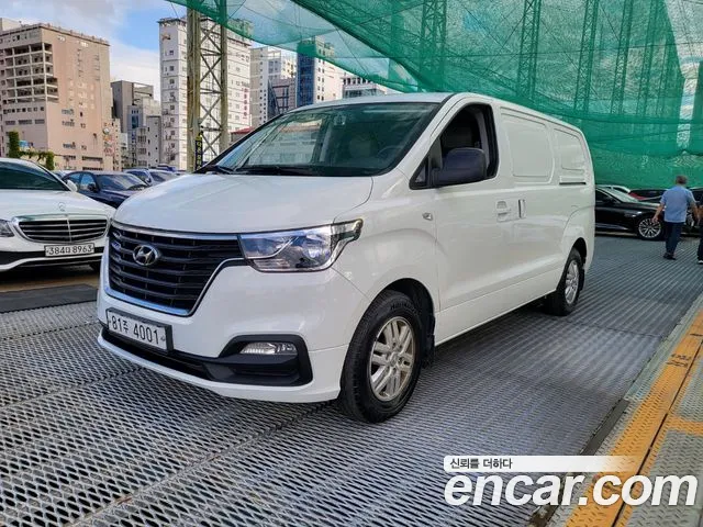 Hyundai Starex 2020 thumb 2