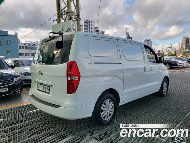 Hyundai Starex 2020 thumb 7