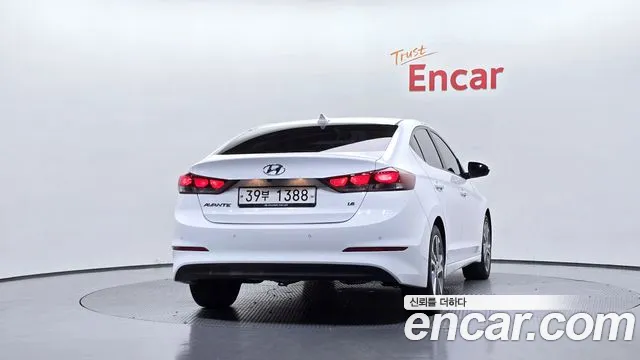 Hyundai Avante 2018 thumb 4