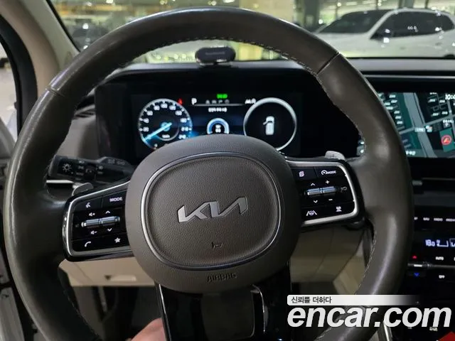 Kia Carnival 2022 thumb 5