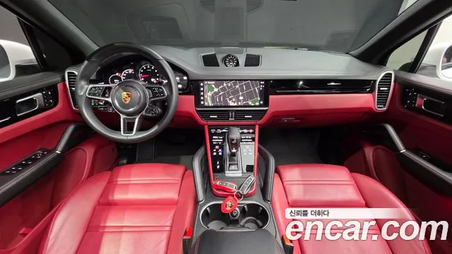 Porsche Cayenne 2023 thumb 7