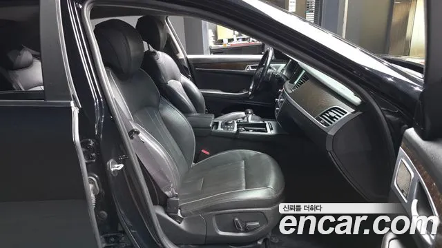 Genesis G80 2016 thumb 11