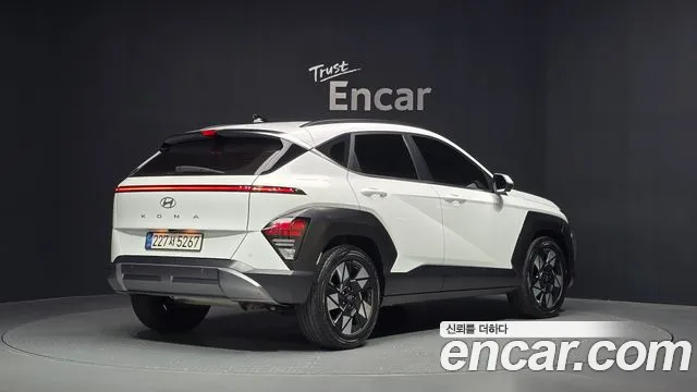 Hyundai Kona 2023 thumb 2