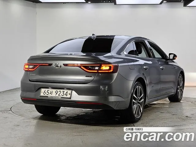 Renault Megane 2016 thumb 4