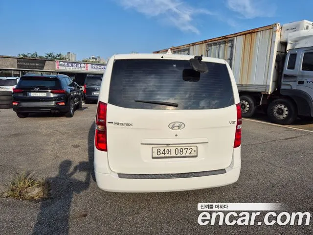 Hyundai Starex 2017 thumb 3