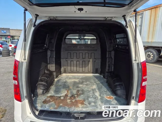 Hyundai Starex 2017 thumb 8