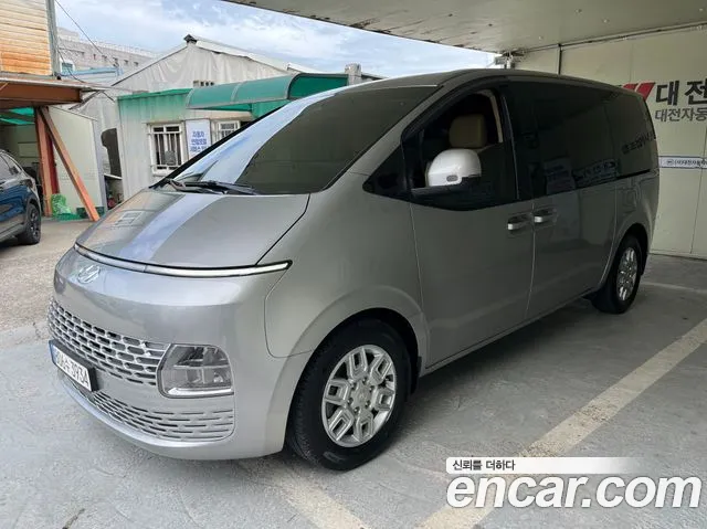 Hyundai Staria 2022 thumb 3