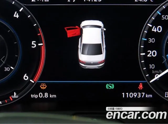 Volkswagen Passat GT 2018 thumb 9