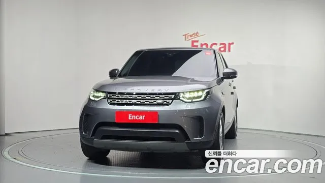 Land Rover Discovery 2020 thumb 3