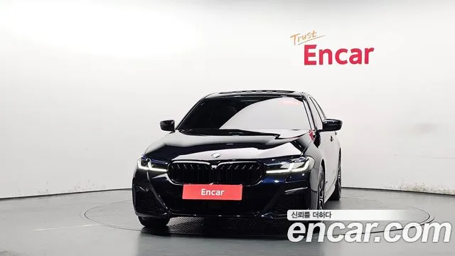 BMW 5 серии 2022 thumb 2