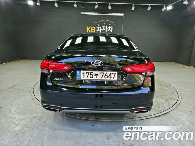 Hyundai Aslan 2017 thumb 2