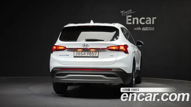 Hyundai Santa Fe 2023 thumb 3