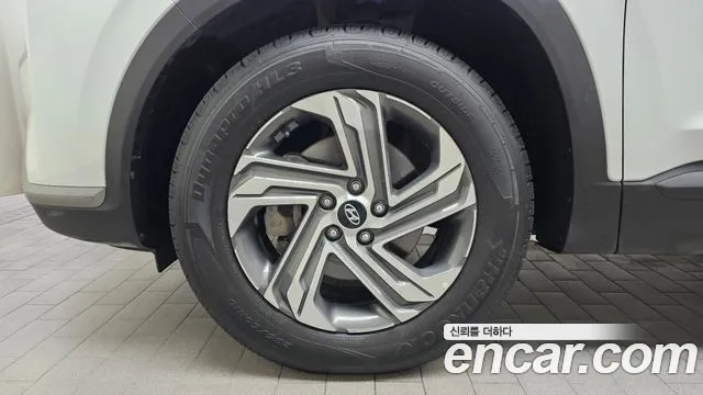 Hyundai Santa Fe 2023 thumb 4