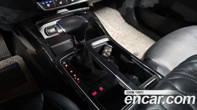 Kia Sorento 2018 thumb 8