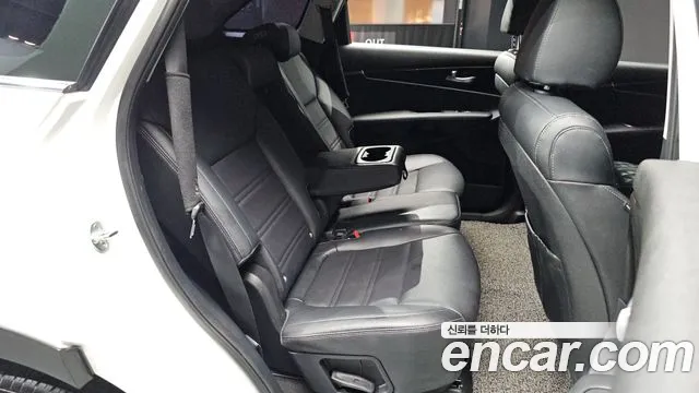 Kia Sorento 2018 thumb 10