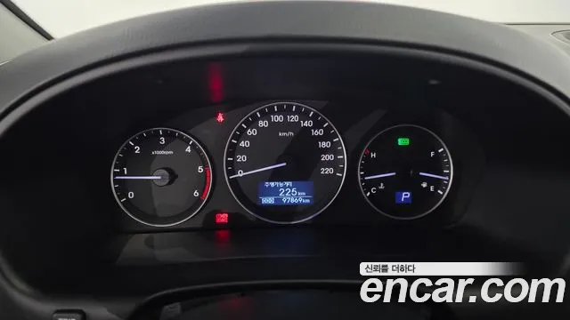 Hyundai Staria 2017 thumb 8