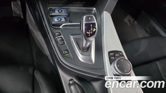 BMW 3 серии 2016 thumb 9