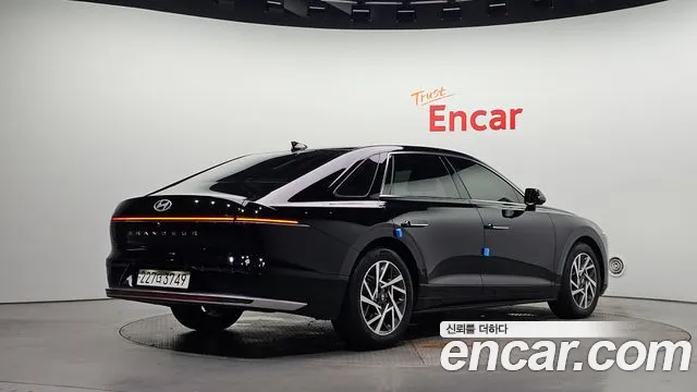 Hyundai Grandeur 2023 thumb 2