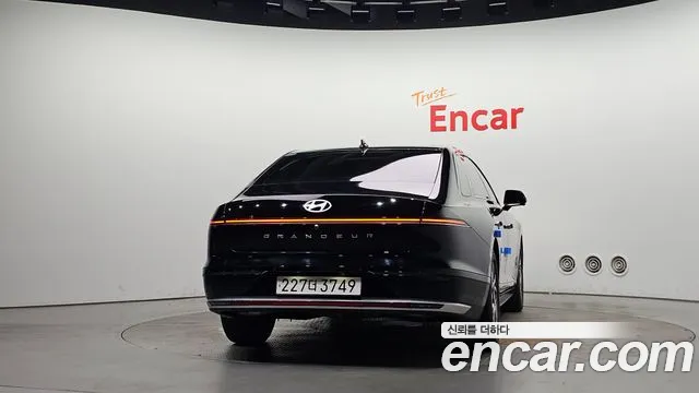 Hyundai Grandeur 2023 thumb 4