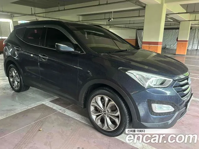 Hyundai Santa Fe 2013 thumb 6