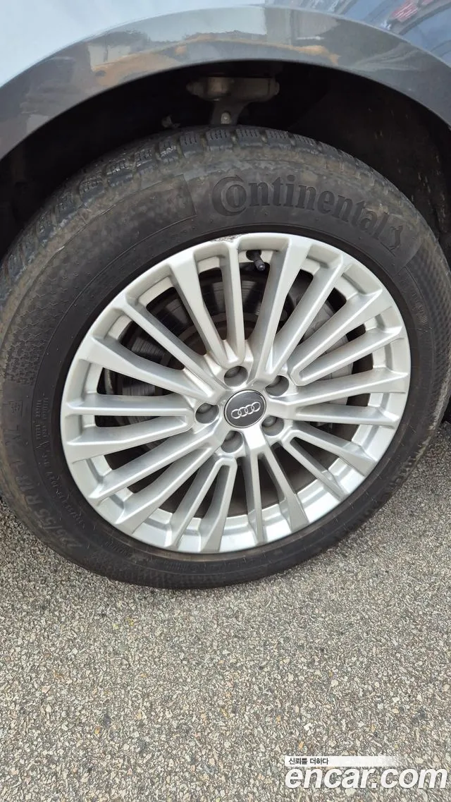 Audi A6 2019 thumb 5