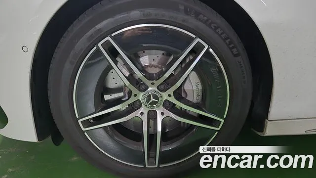 Mercedes-Benz E-Класс 2024 thumb 5