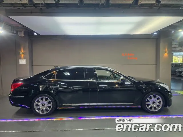 Hyundai Equus 2010 thumb 3