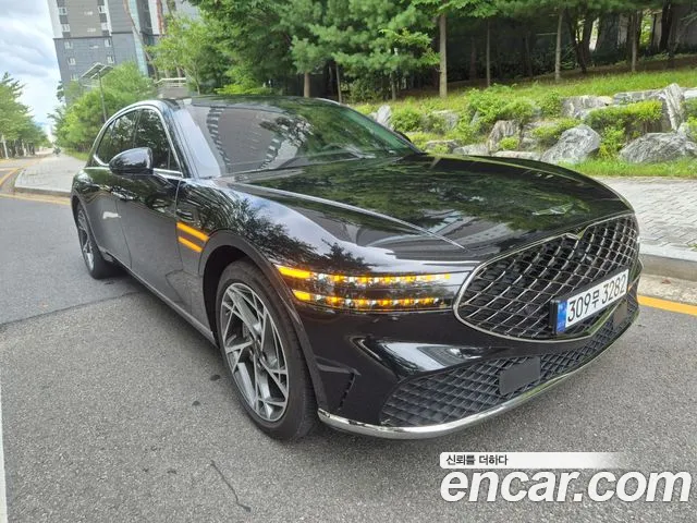 Genesis G90 2022 thumb 3
