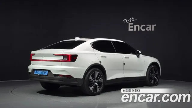 Polestar 2 2022 thumb 2