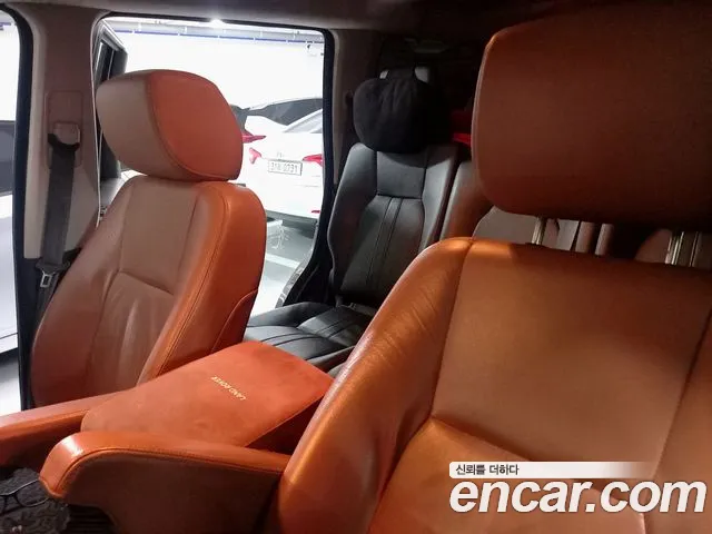 Land Rover Discovery 2010 thumb 4